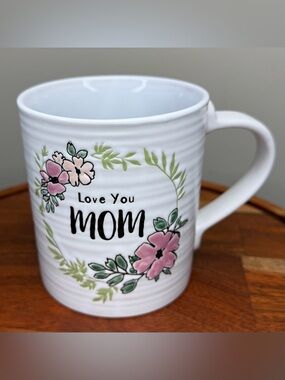 MOM  Mug
